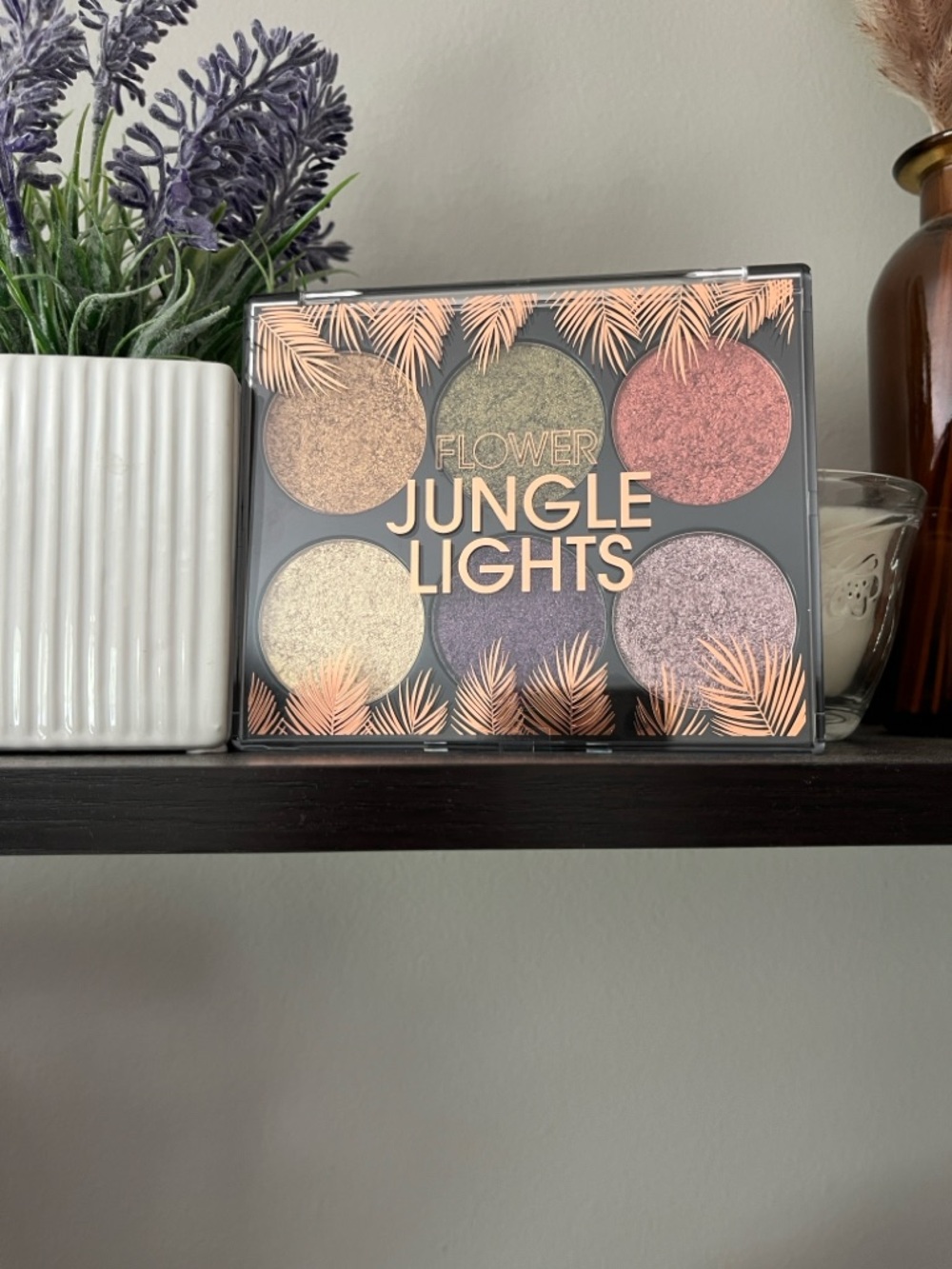 FLOWER DREW BARRYMORE JUNGLE LIGHTS EYESHADOW PALETTE